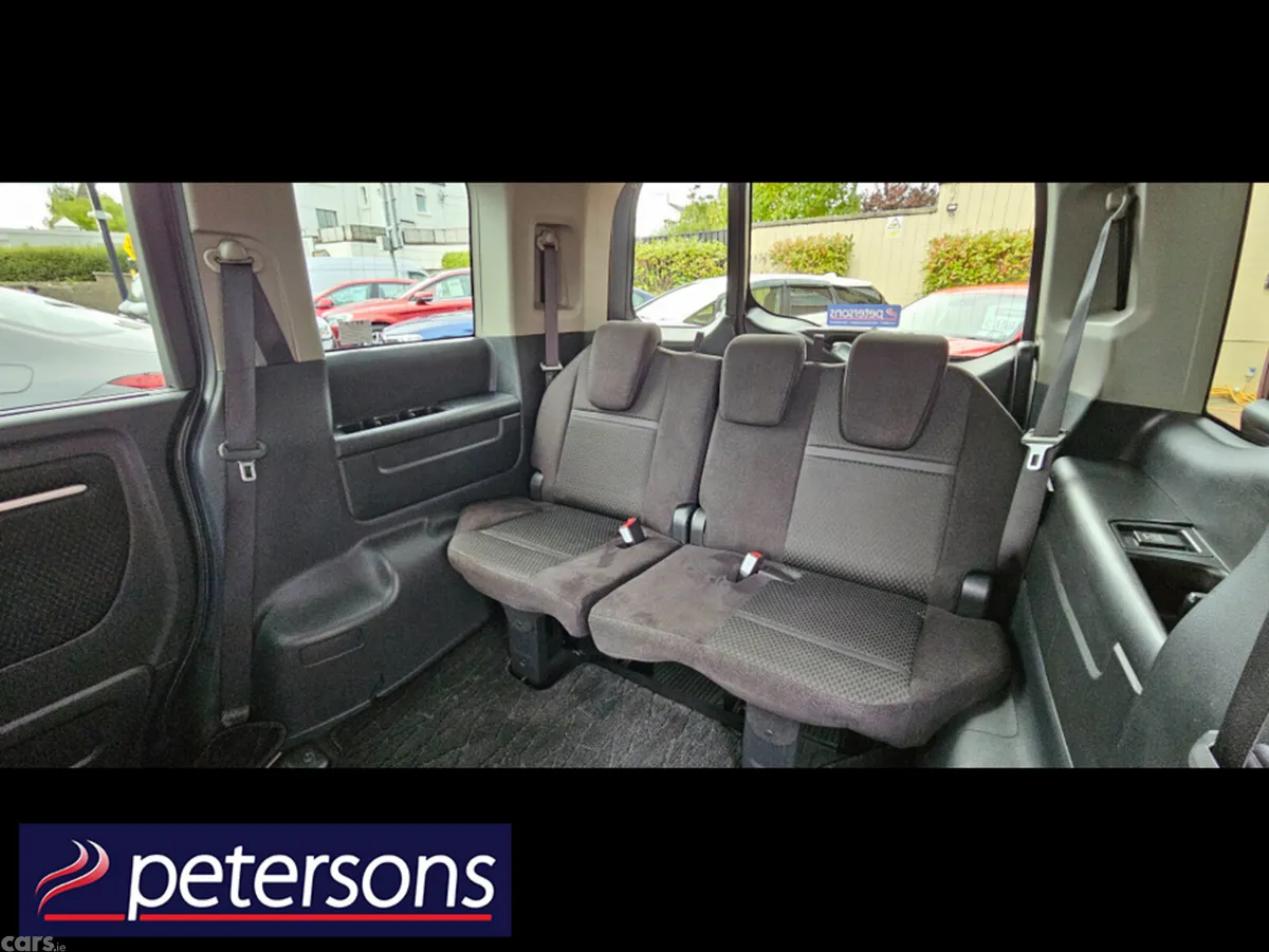 Honda Stepwagon MPV, Petrol Hybrid, 2017, Grey