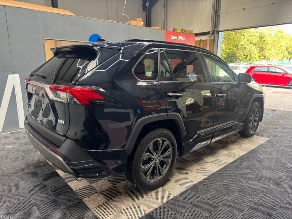 Toyota RAV4 SUV, Petrol Hybrid, 2024, Black