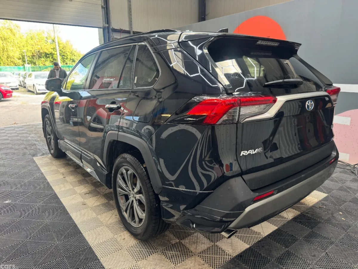 Toyota RAV4 SUV, Petrol Hybrid, 2024, Black