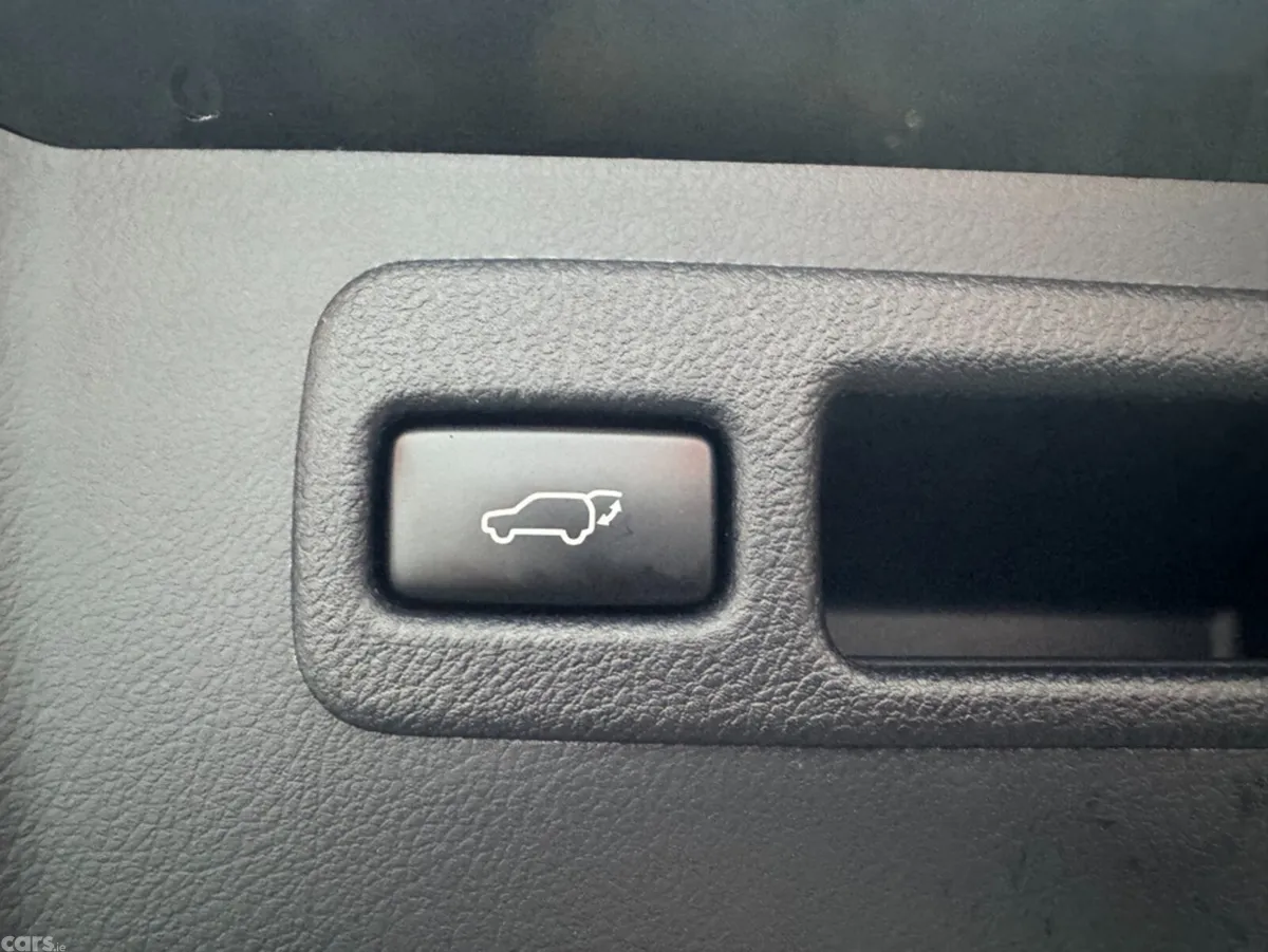 Lexus NX SUV, Petrol Hybrid, 2017, Black