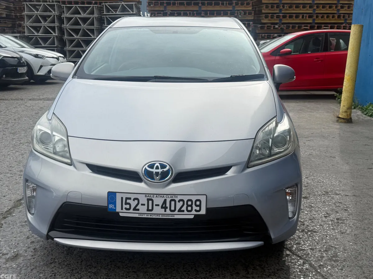 Toyota Prius Hatchback, Petrol Hybrid, 2015, Silver