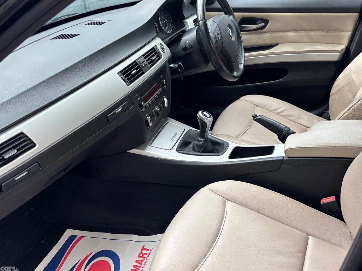 BMW 3-Series Saloon, Diesel, 2011, Black