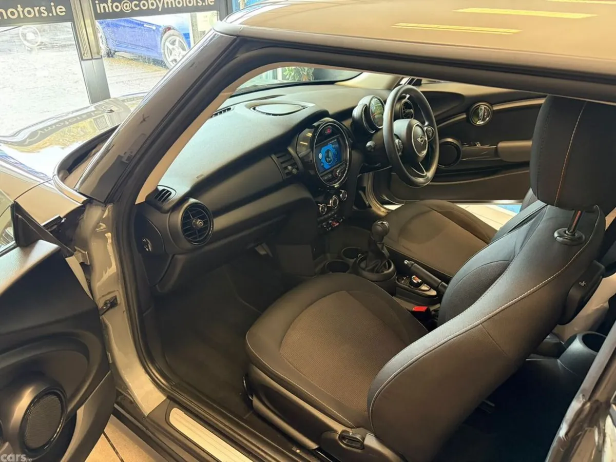 Mini One Hatchback, Petrol, 2019, Grey