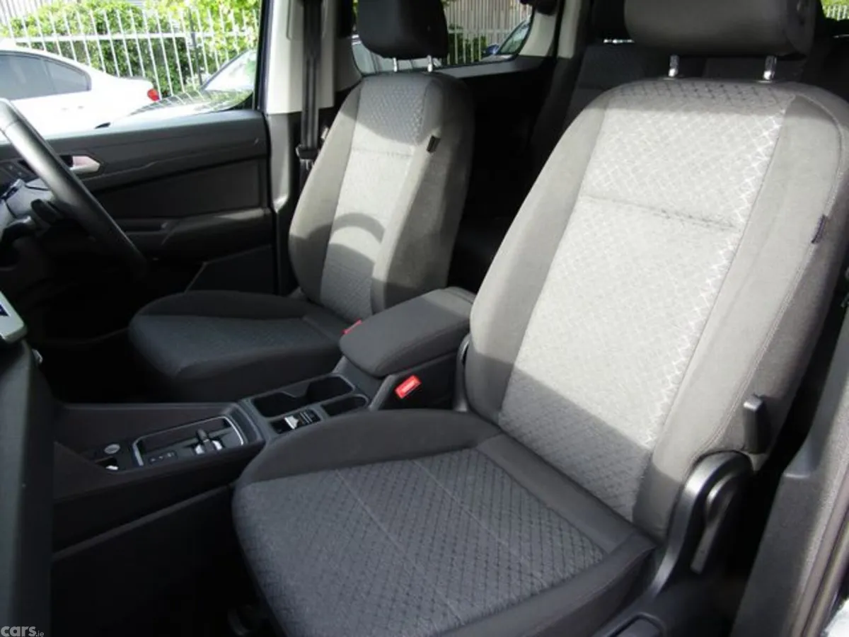 Ford Tourneo Connect MPV, Petrol, 2025, Blue