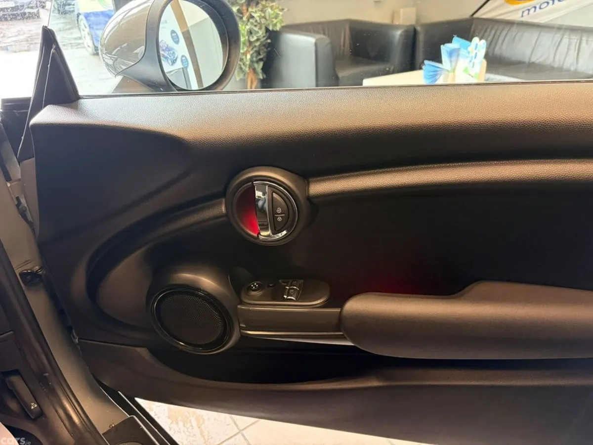 Mini One Hatchback, Petrol, 2019, Grey