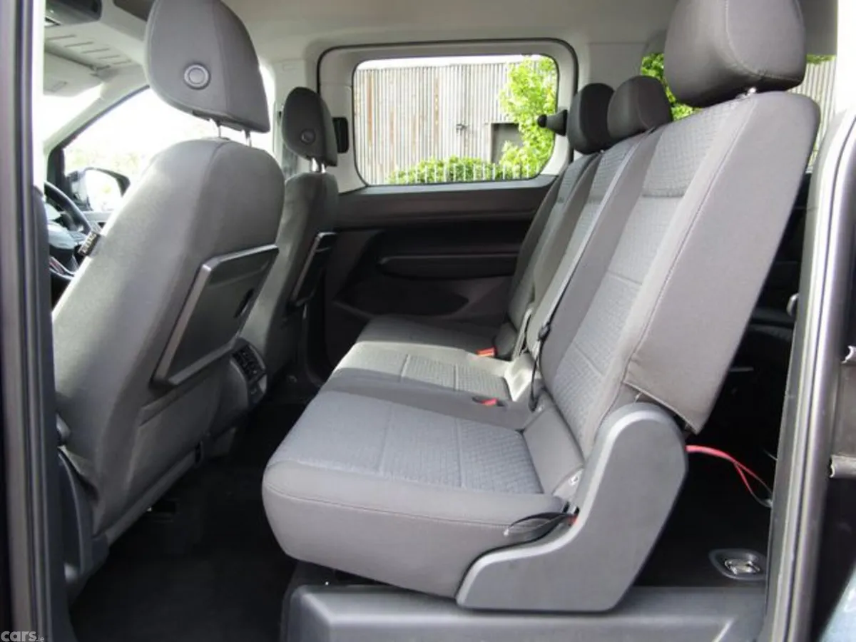 Ford Tourneo Connect MPV, Petrol, 2025, Blue