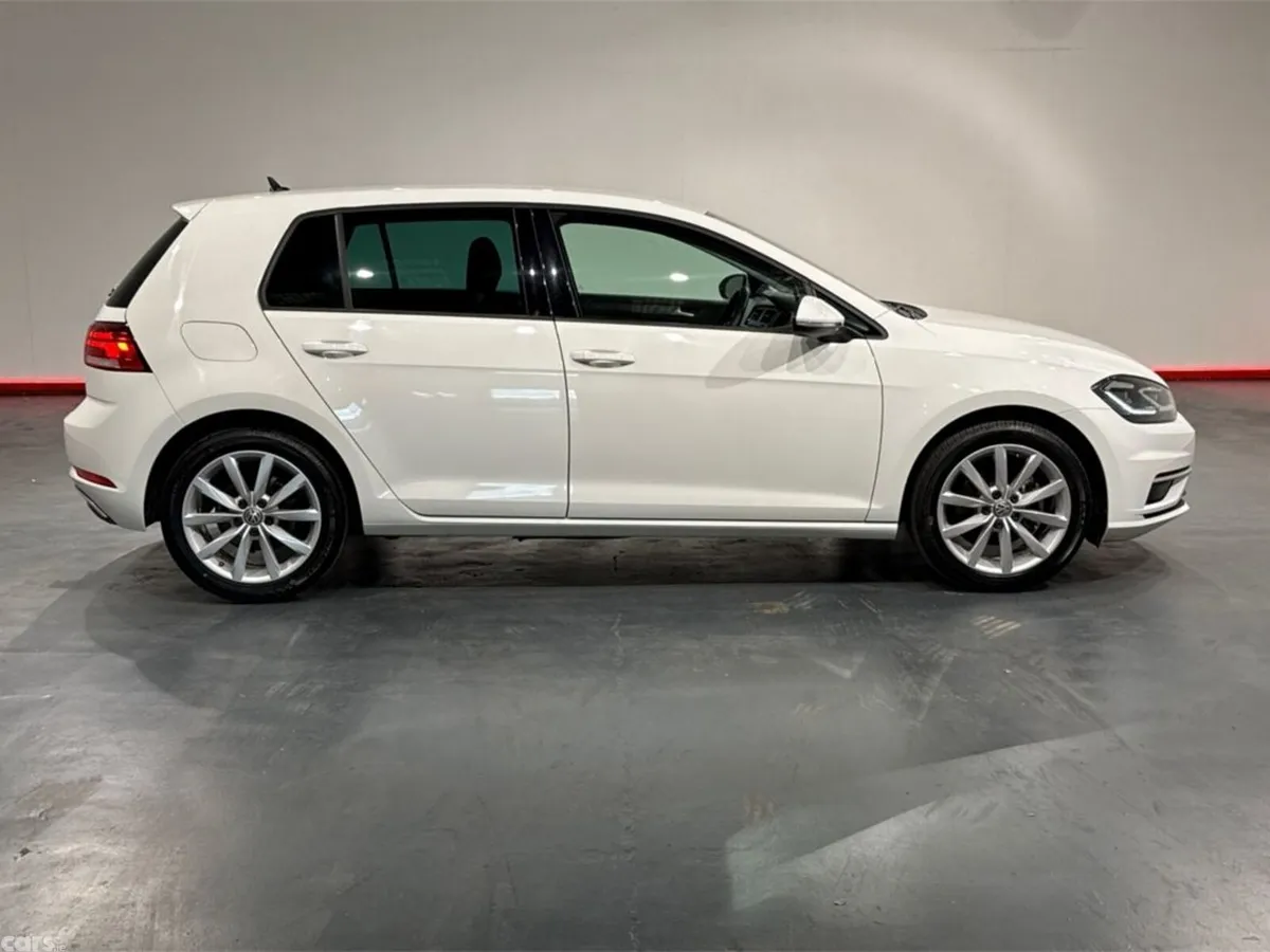Volkswagen Golf Hatchback, Petrol, 2019, White