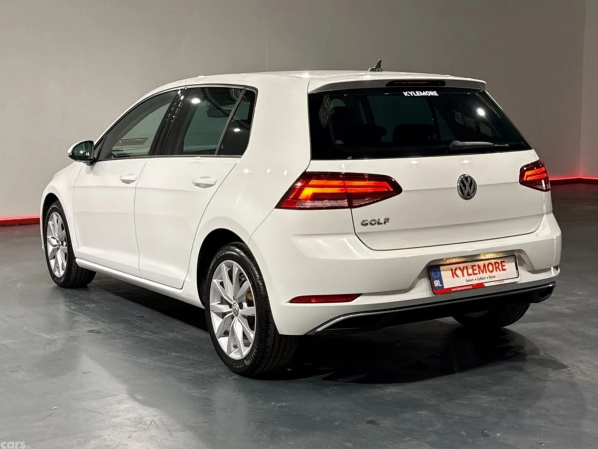 Volkswagen Golf Hatchback, Petrol, 2019, White