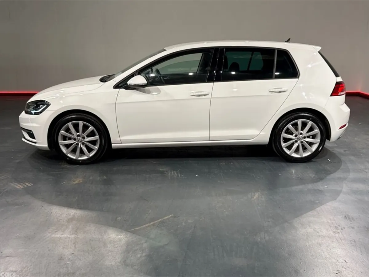 Volkswagen Golf Hatchback, Petrol, 2019, White