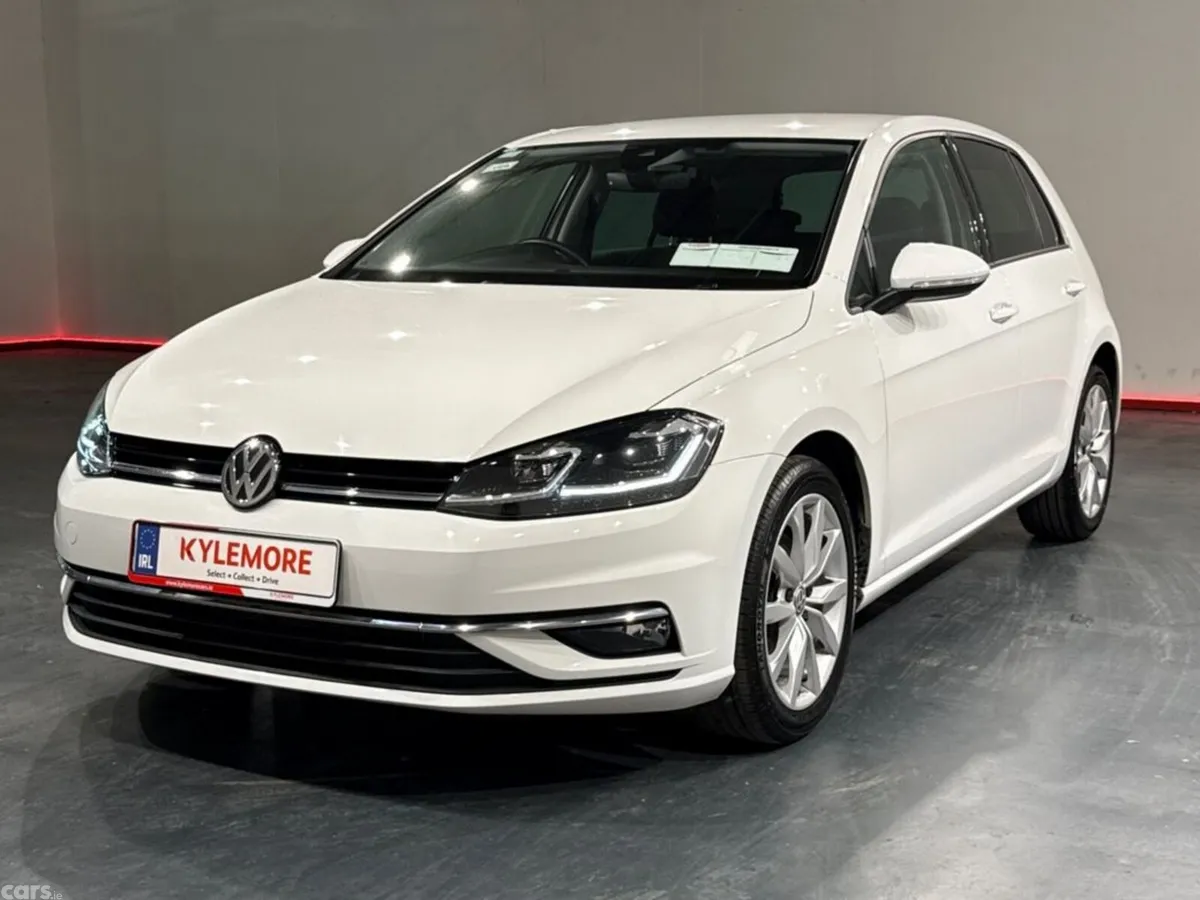 Volkswagen Golf Hatchback, Petrol, 2019, White