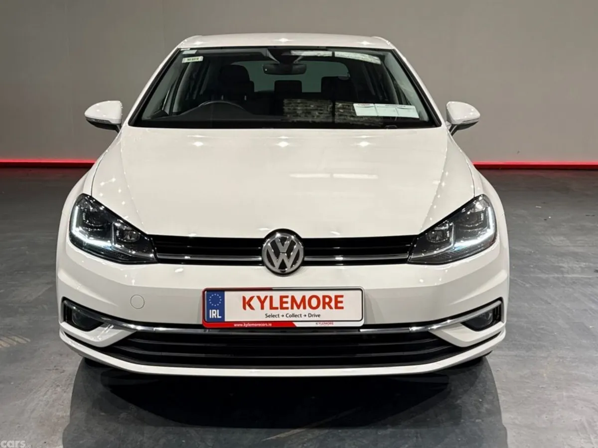 Volkswagen Golf Hatchback, Petrol, 2019, White