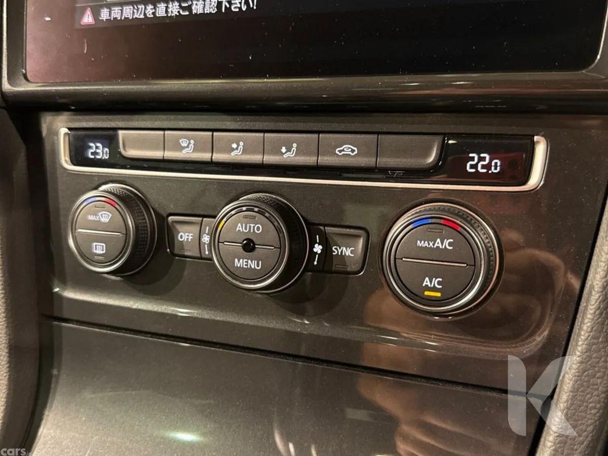 Volkswagen Golf Hatchback, Petrol, 2019, White