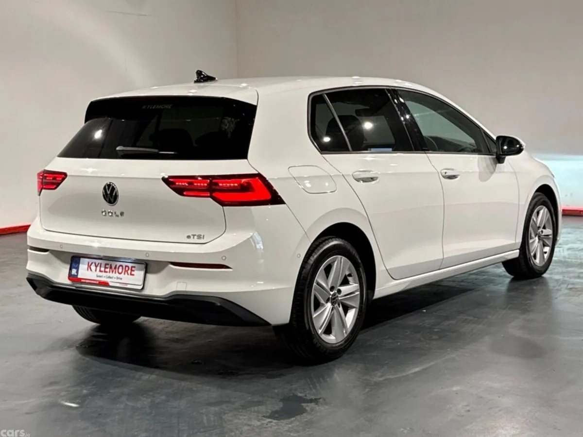 Volkswagen Golf Hatchback, Petrol, 2023, White