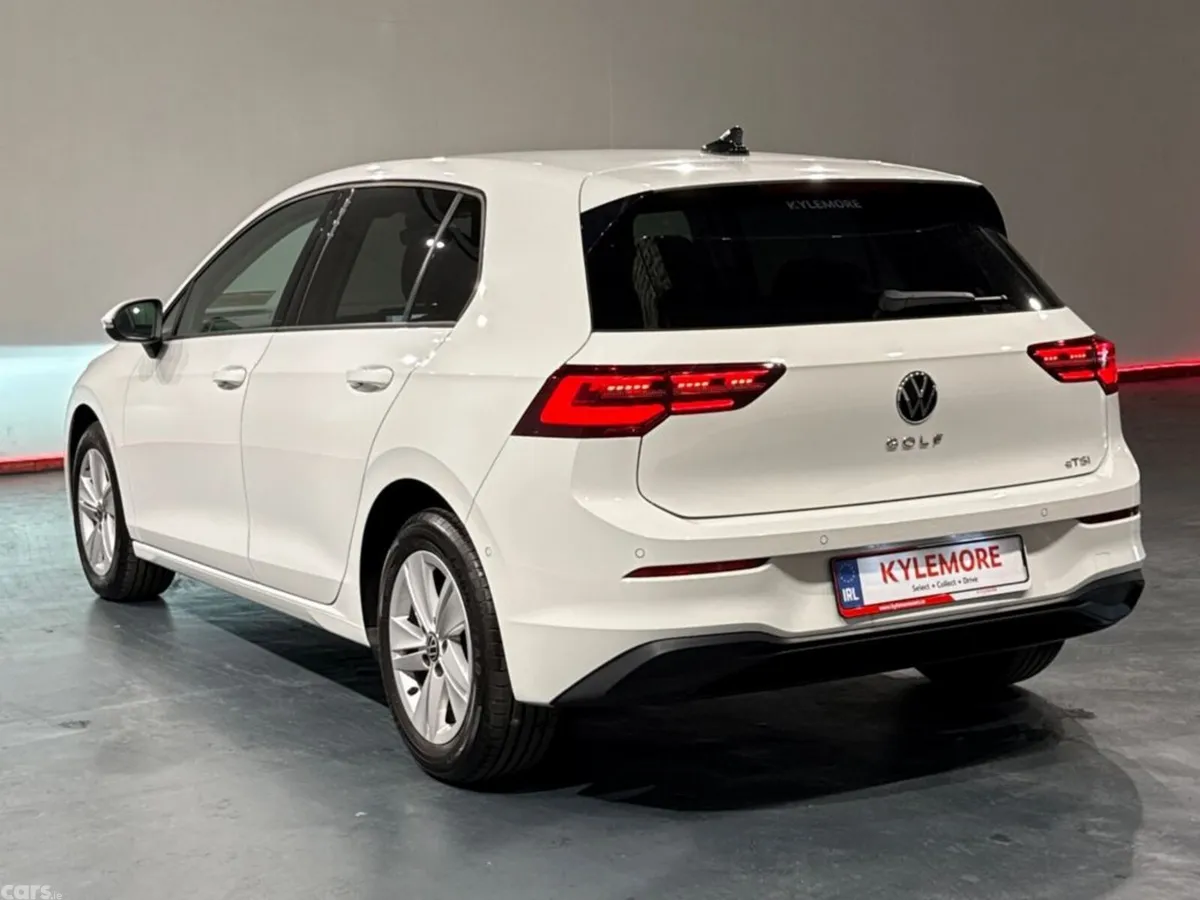 Volkswagen Golf Hatchback, Petrol, 2023, White
