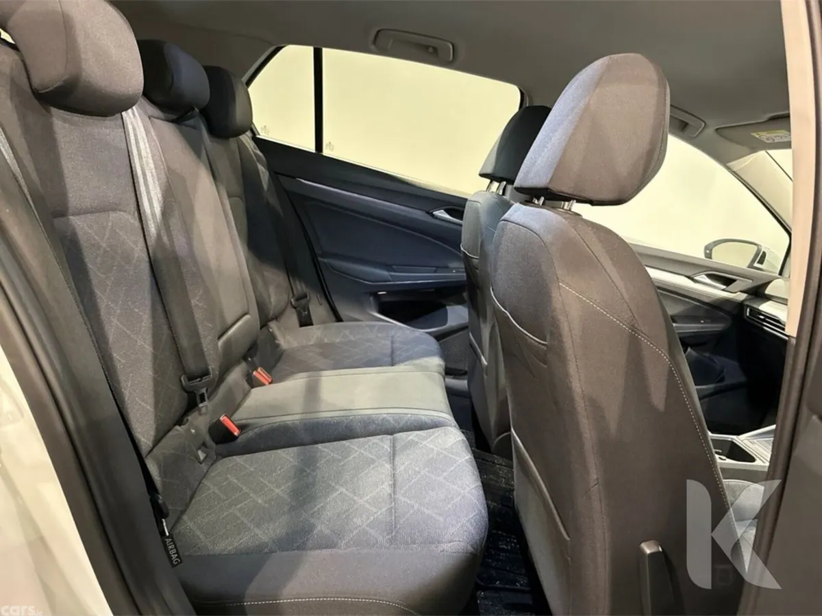 Volkswagen Golf Hatchback, Petrol, 2023, White