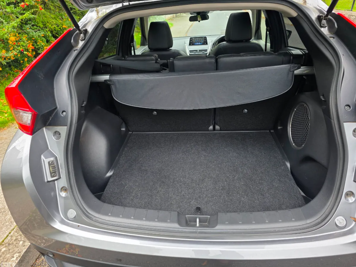 Mitsubishi Eclipse Hatchback, Petrol, 2018, Grey