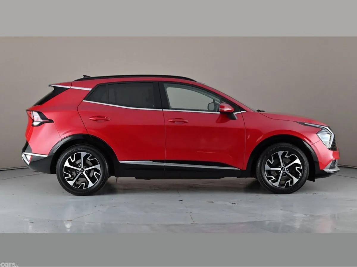 Kia Sportage SUV, Diesel, 2022, Red