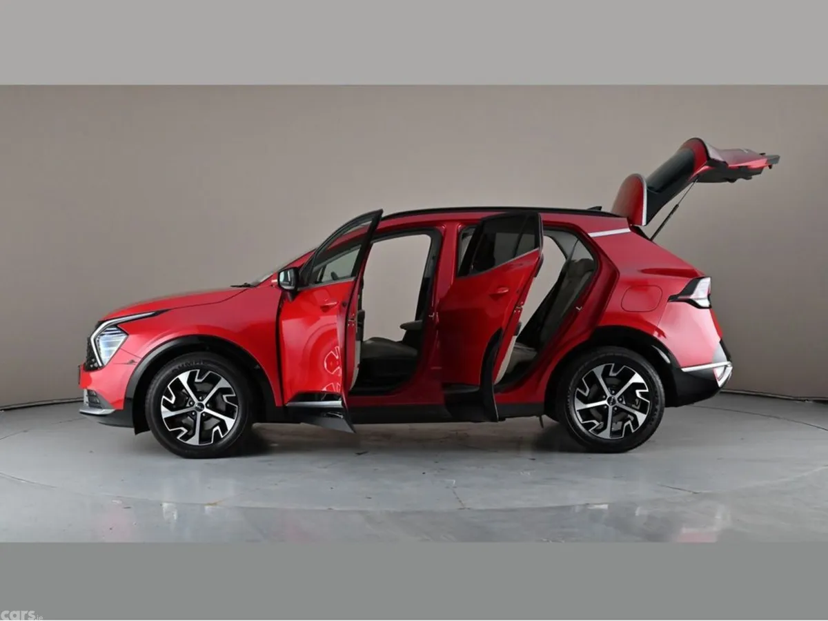 Kia Sportage SUV, Diesel, 2022, Red