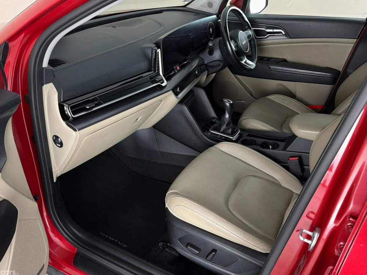 Kia Sportage SUV, Diesel, 2022, Red