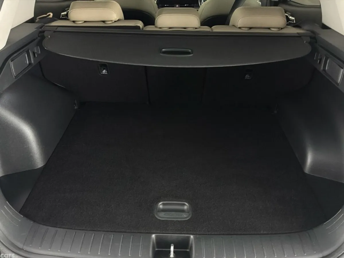 Kia Sportage SUV, Diesel, 2022, Red