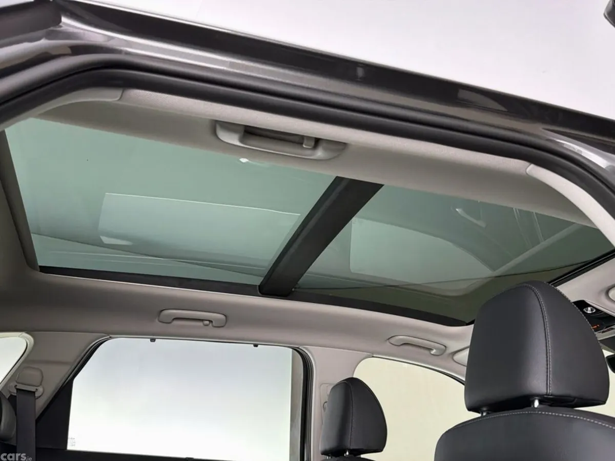 Kia Sorento SUV, Petrol Hybrid, 2026, Grey