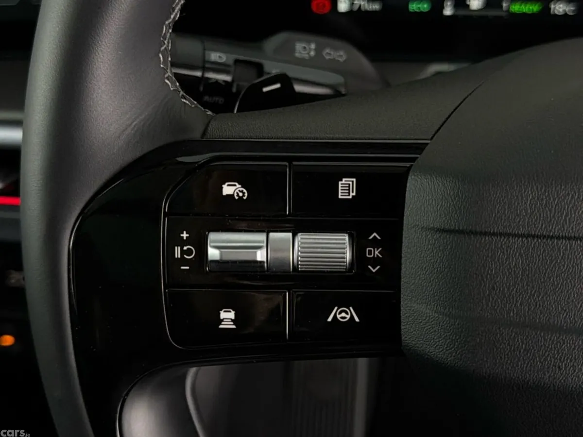 Kia Sorento SUV, Petrol Hybrid, 2026, Grey