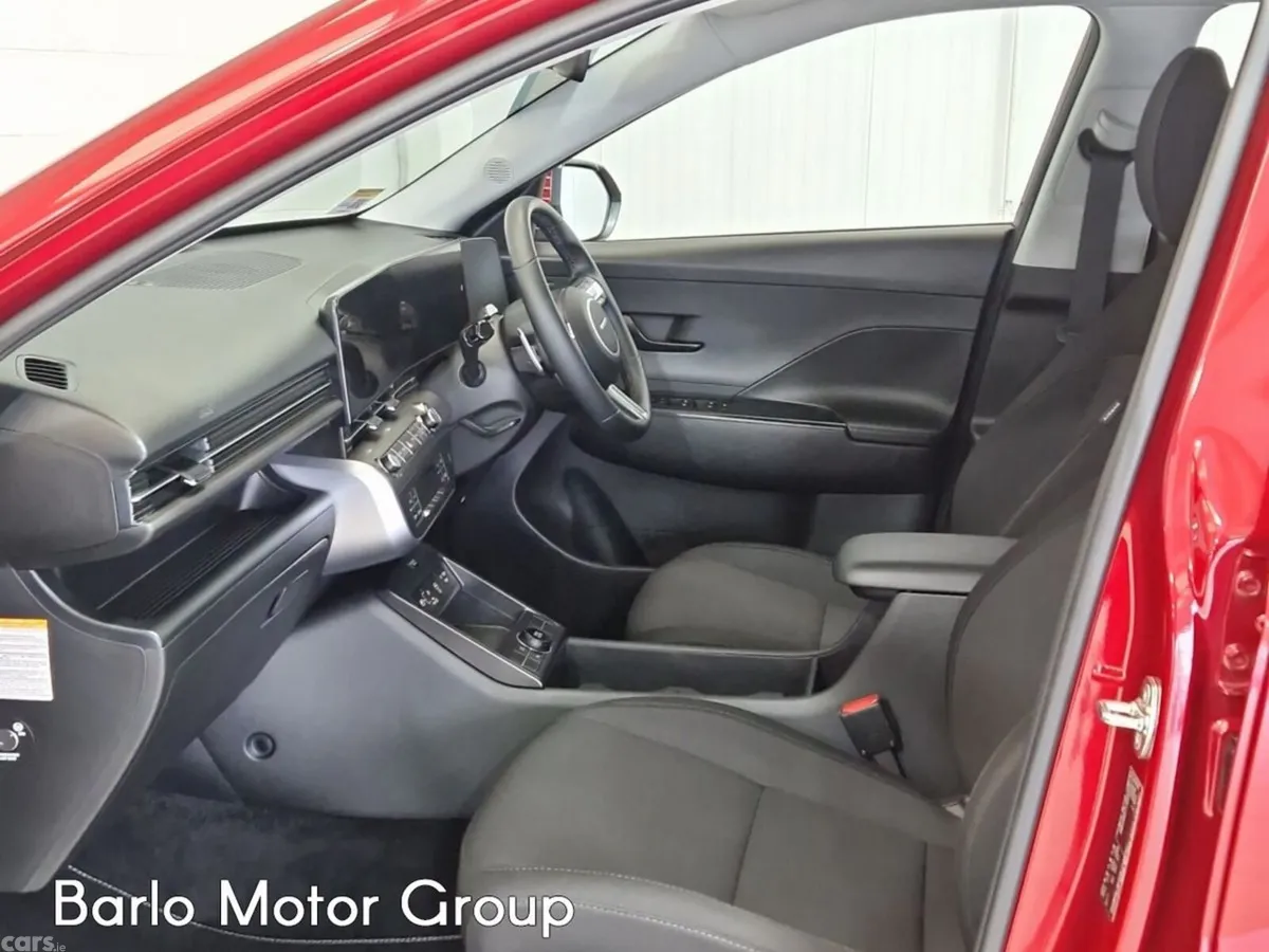 Hyundai KONA MPV, Petrol Hybrid, 2025, Red