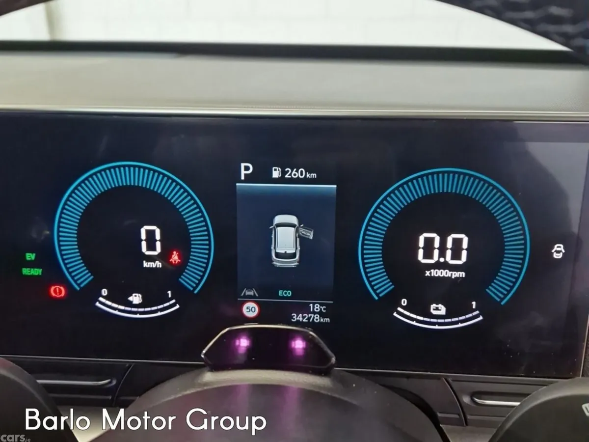 Hyundai KONA MPV, Petrol Hybrid, 2025, Red