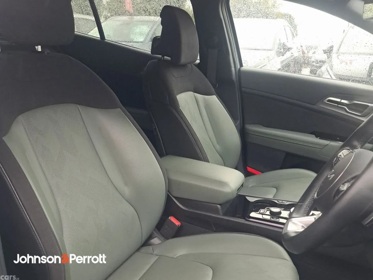 Kia Sportage SUV, Petrol Hybrid, 2026, Grey