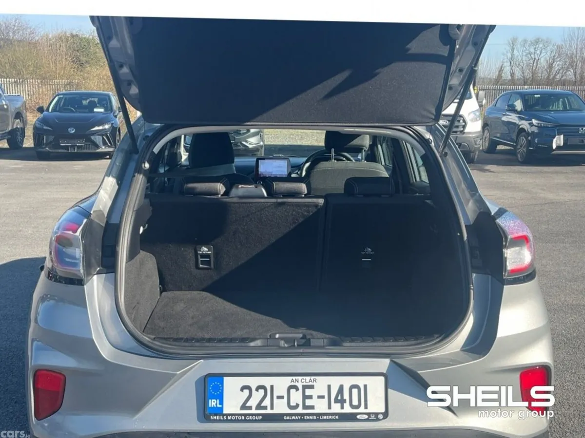 Ford Puma MPV, Petrol Hybrid, 2022, Grey