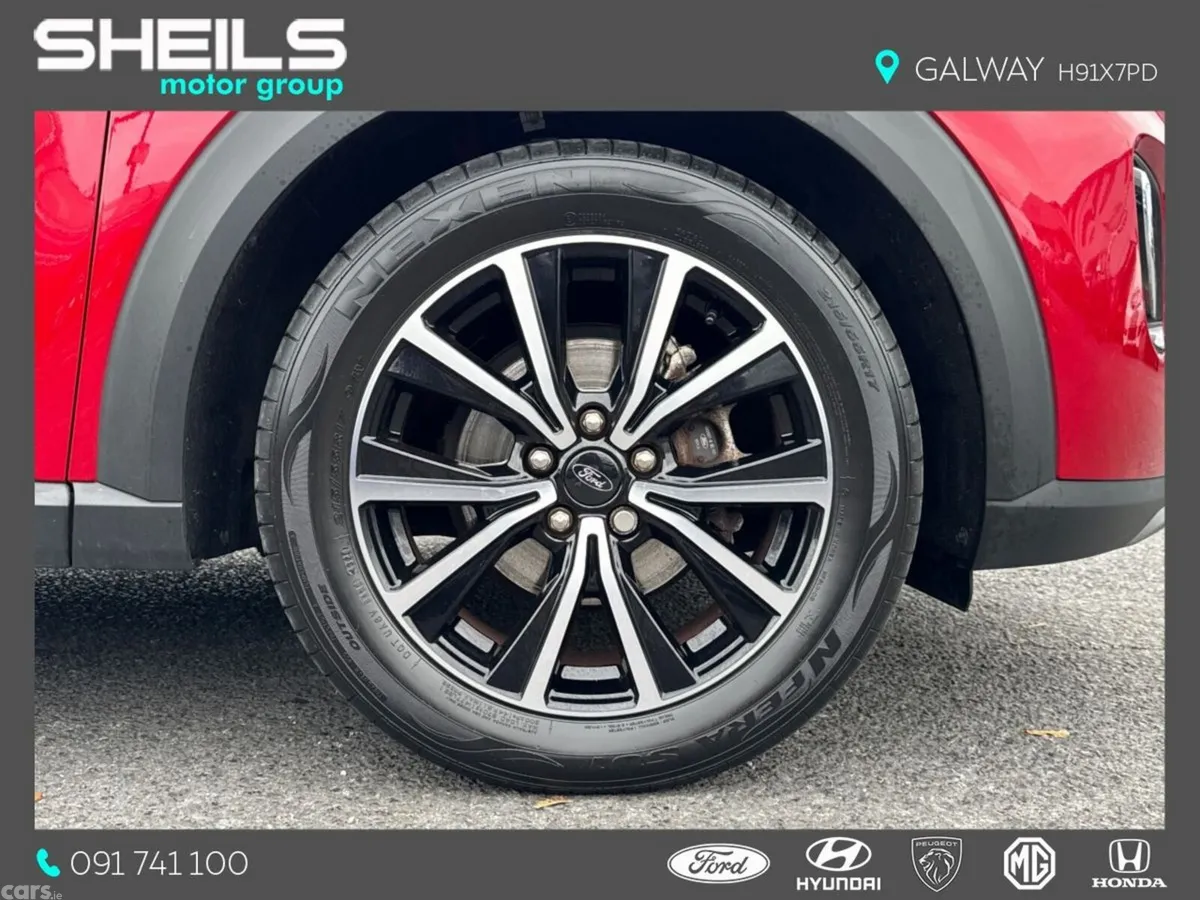 Ford Puma MPV, Petrol Hybrid, 2022, Red