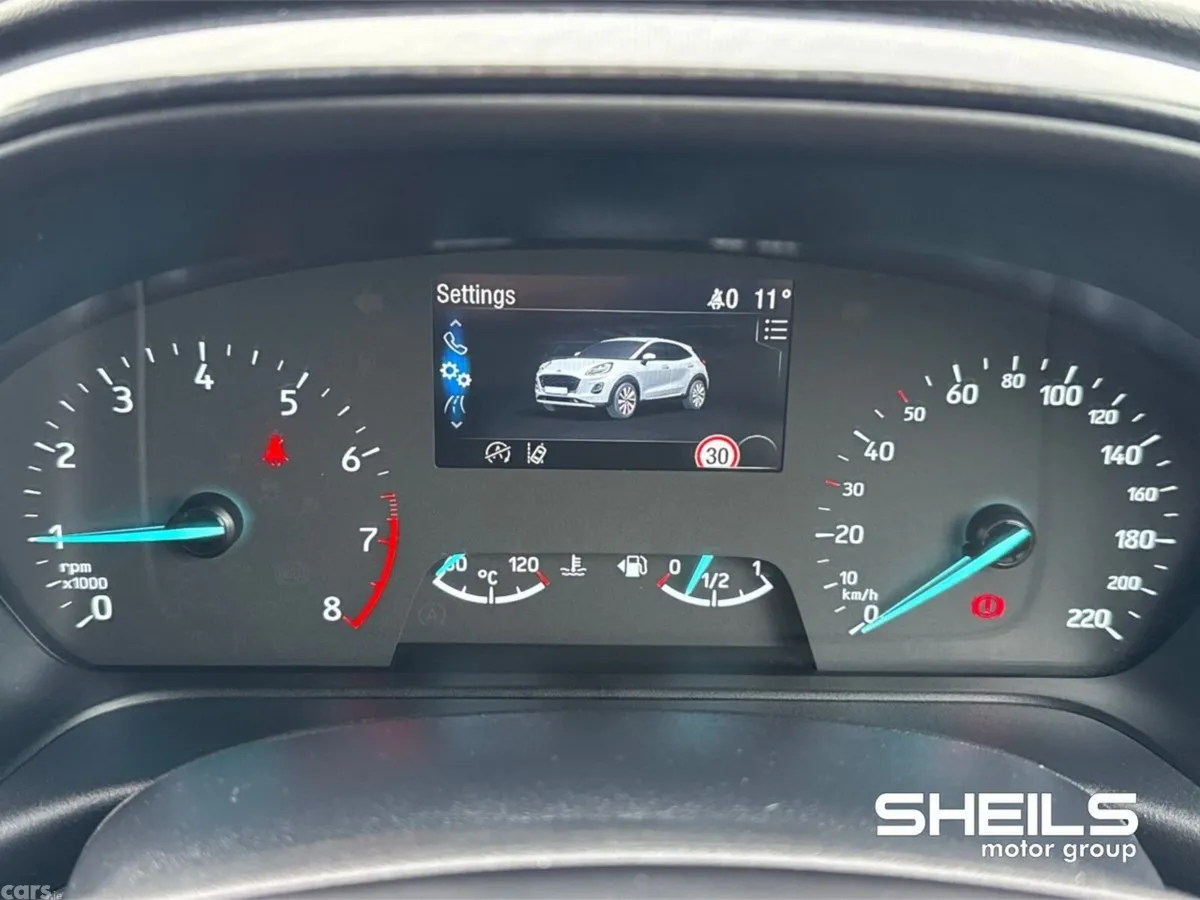 Ford Puma MPV, Petrol Hybrid, 2022, Red
