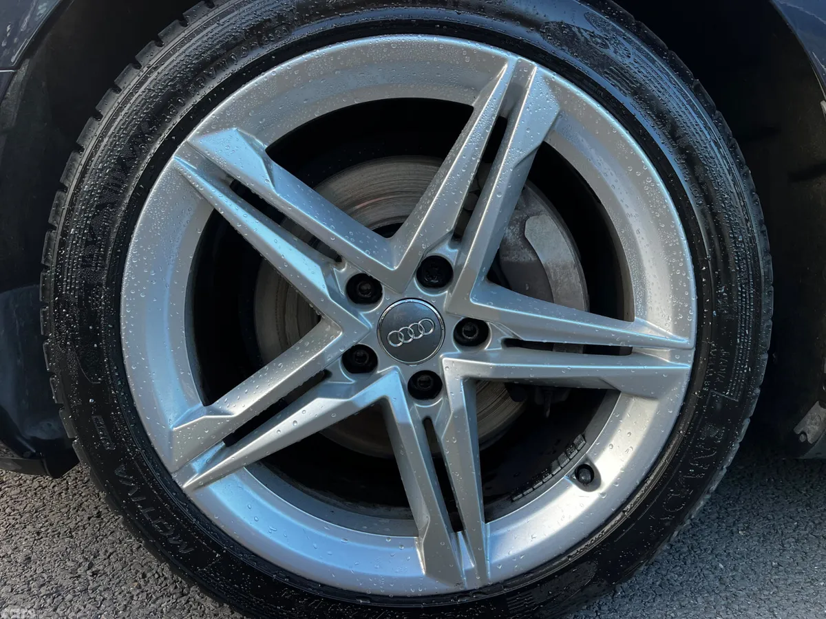 Audi A4 Saloon, Diesel, 2016, Blue