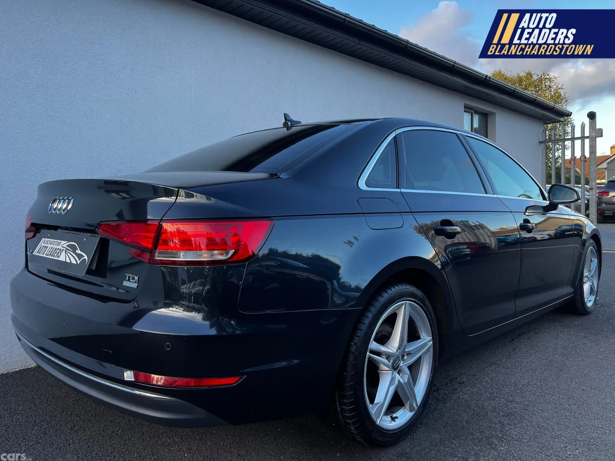 Audi A4 Saloon, Diesel, 2016, Blue