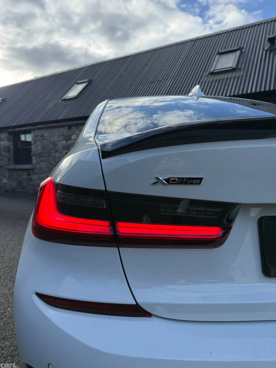 BMW 3-Series Saloon, Diesel, 2019, White