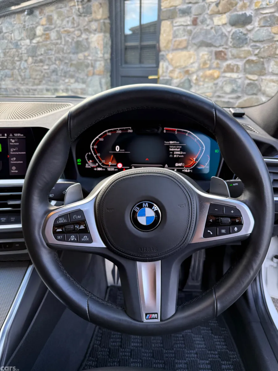 BMW 3-Series Saloon, Diesel, 2019, White