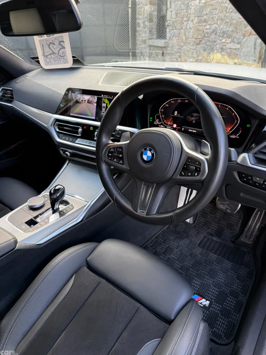 BMW 3-Series Saloon, Diesel, 2019, White
