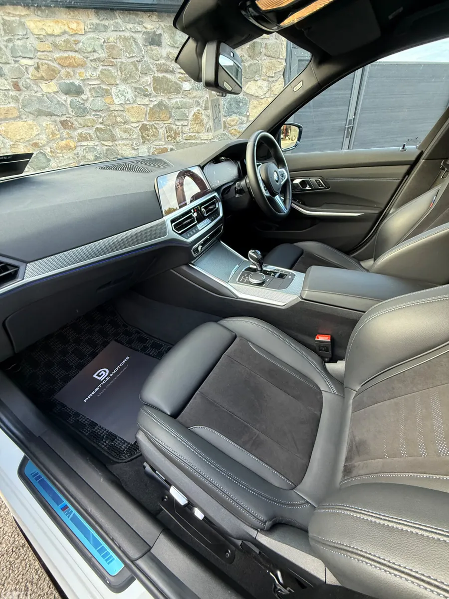 BMW 3-Series Saloon, Diesel, 2019, White