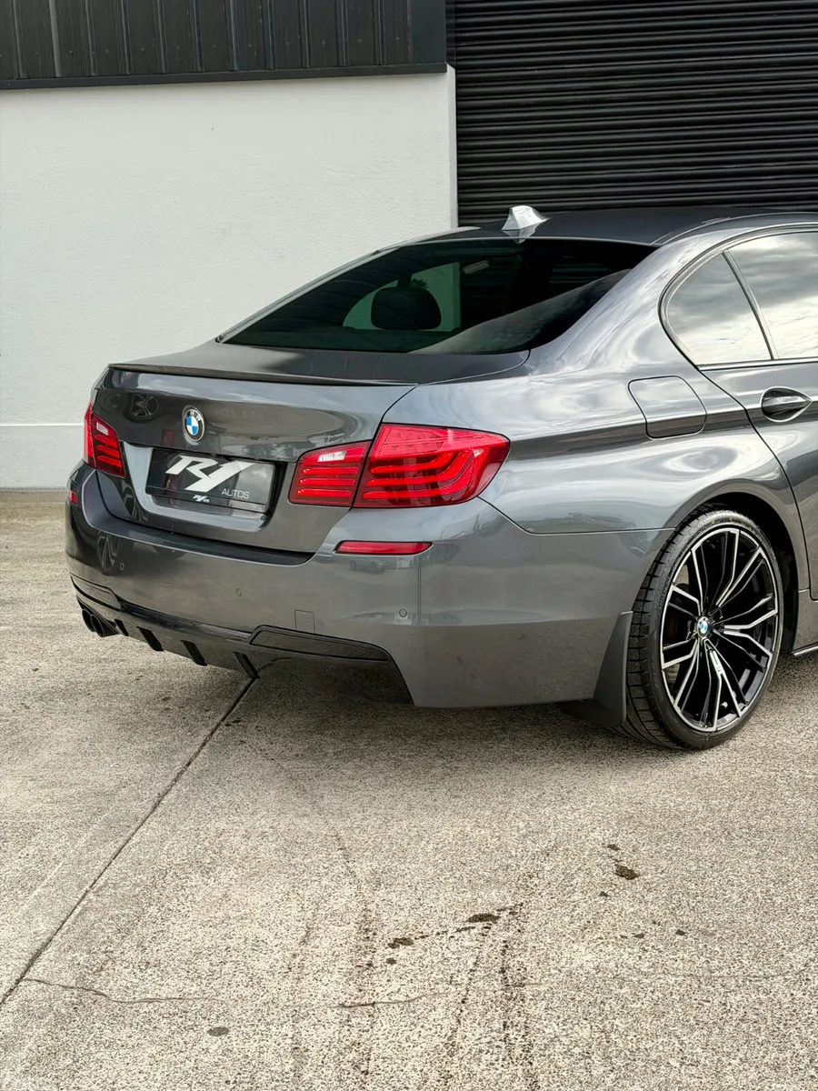 BMW 5-Series Saloon, Diesel, 2015, Grey