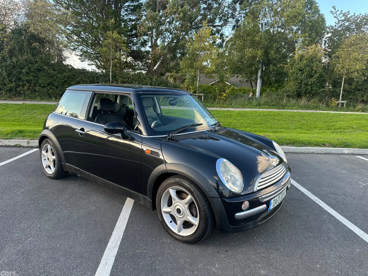 Mini Cooper Hatchback, Petrol, 2004, Black