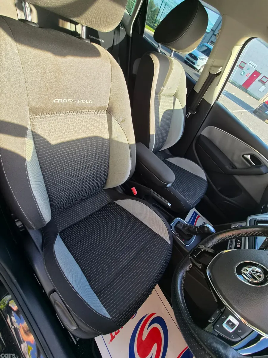 Volkswagen Polo Hatchback, Petrol, 2015, Black