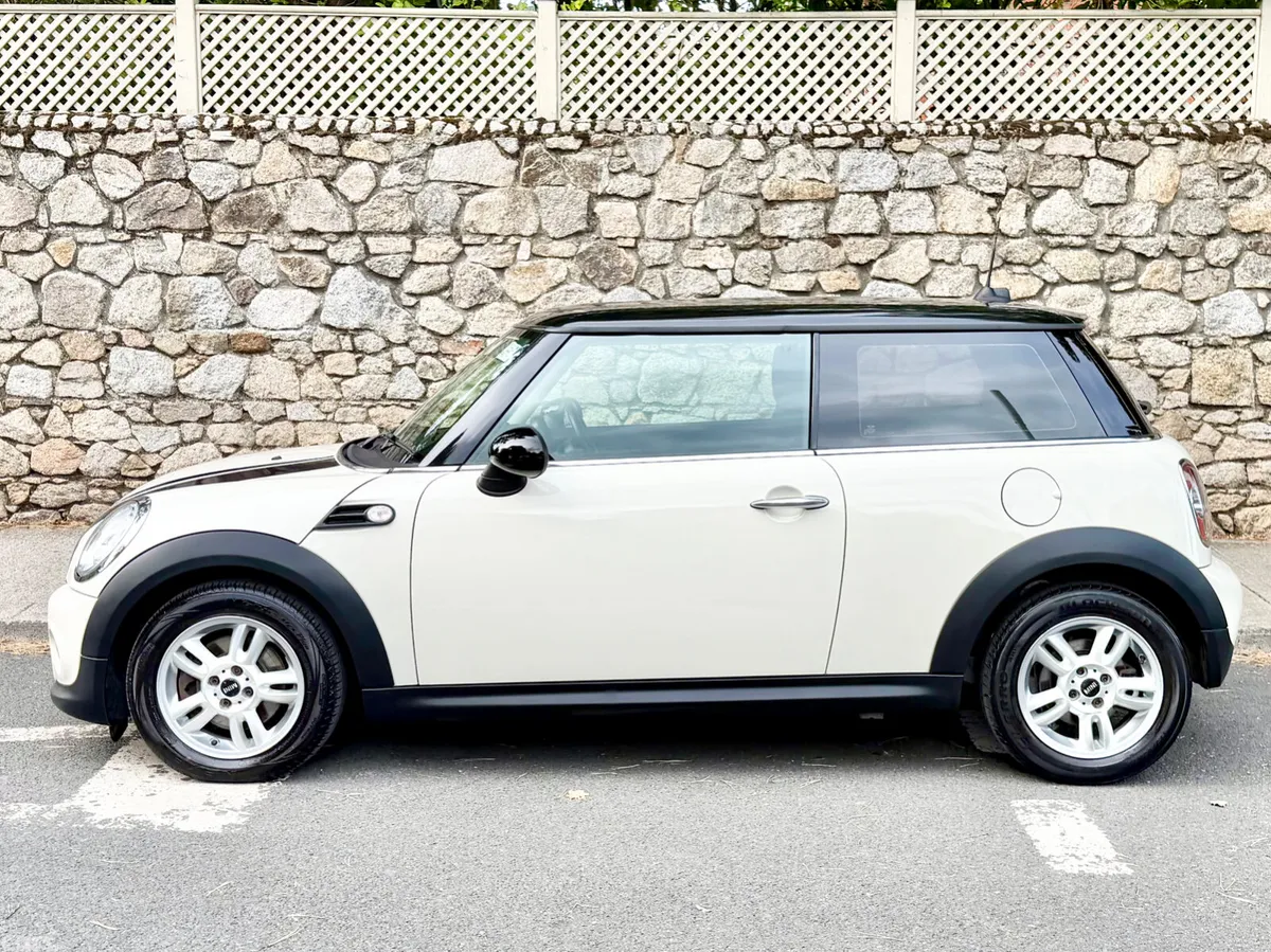 Mini One Hatchback, Petrol, 2014, White