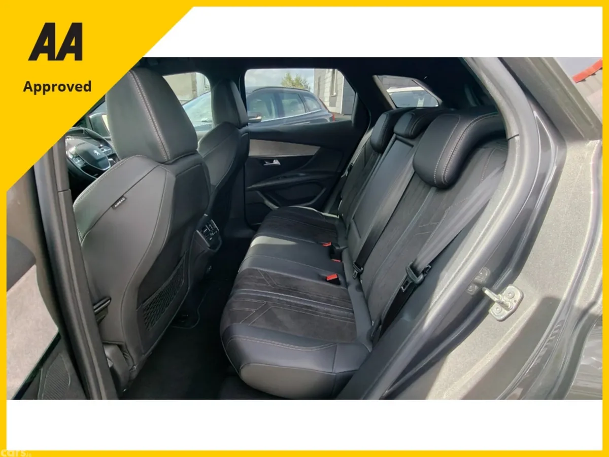 Peugeot 3008 MPV, Petrol, 2021, Grey