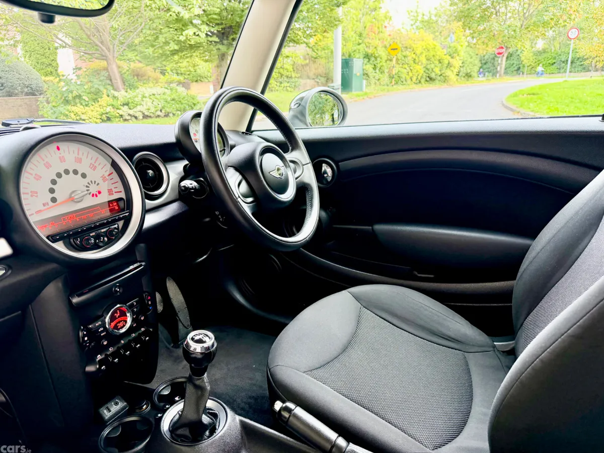 Mini One Hatchback, Petrol, 2014, White