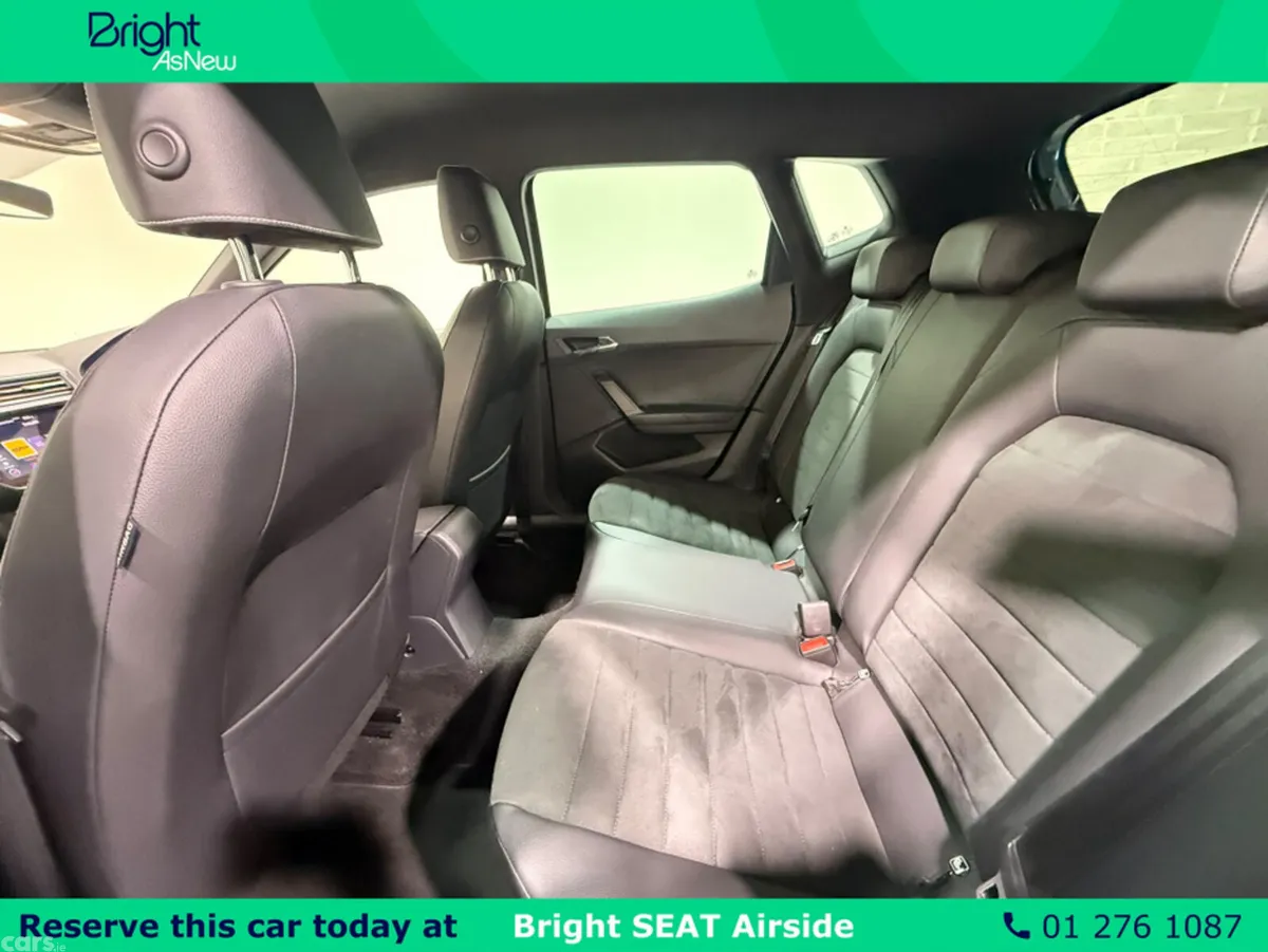 SEAT Arona Hatchback, Petrol, 2021, Grey