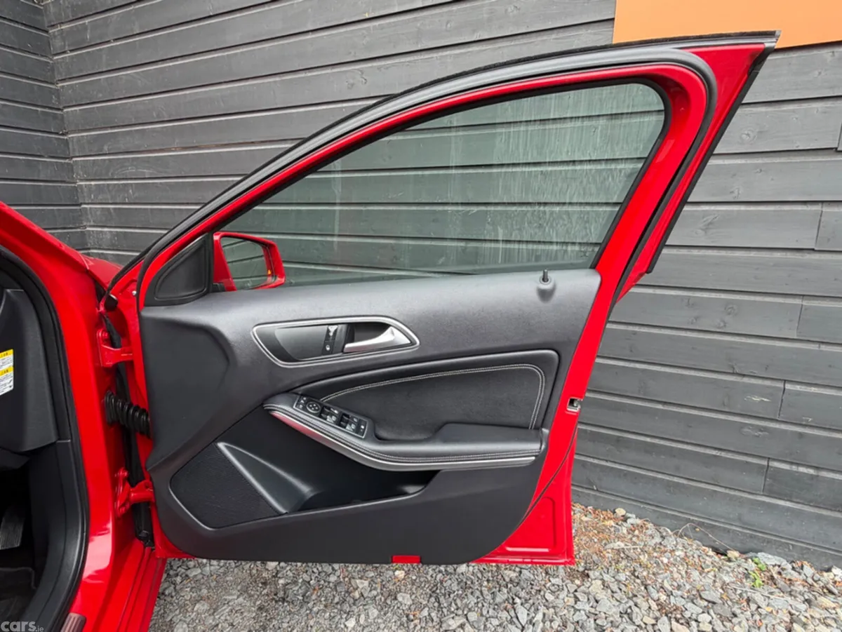 Mercedes-Benz A-Class Hatchback, Petrol, 2014, Red
