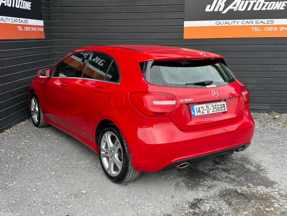 Mercedes-Benz A-Class Hatchback, Petrol, 2014, Red