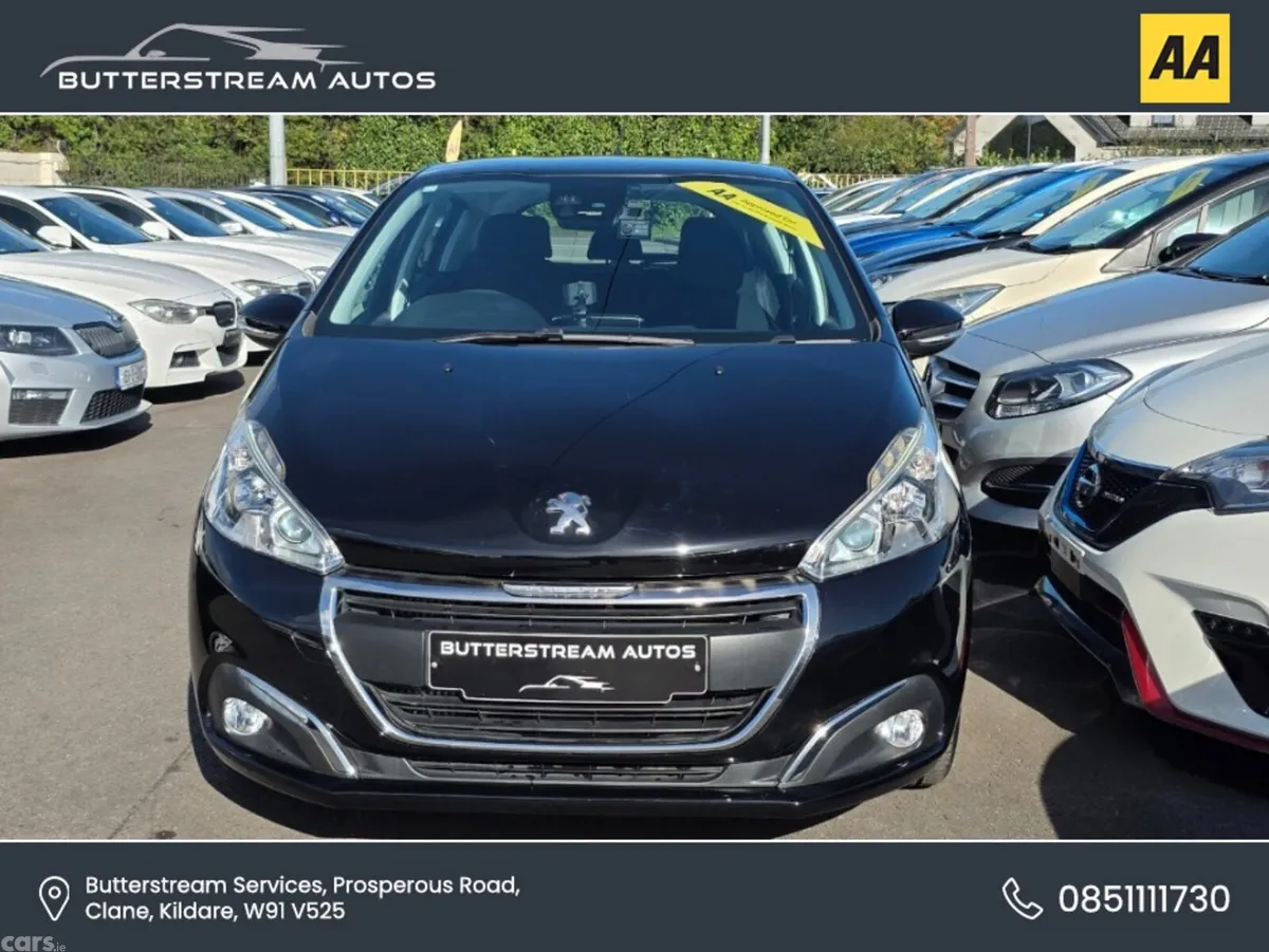 Peugeot 208 Hatchback, Petrol, 2016, Black