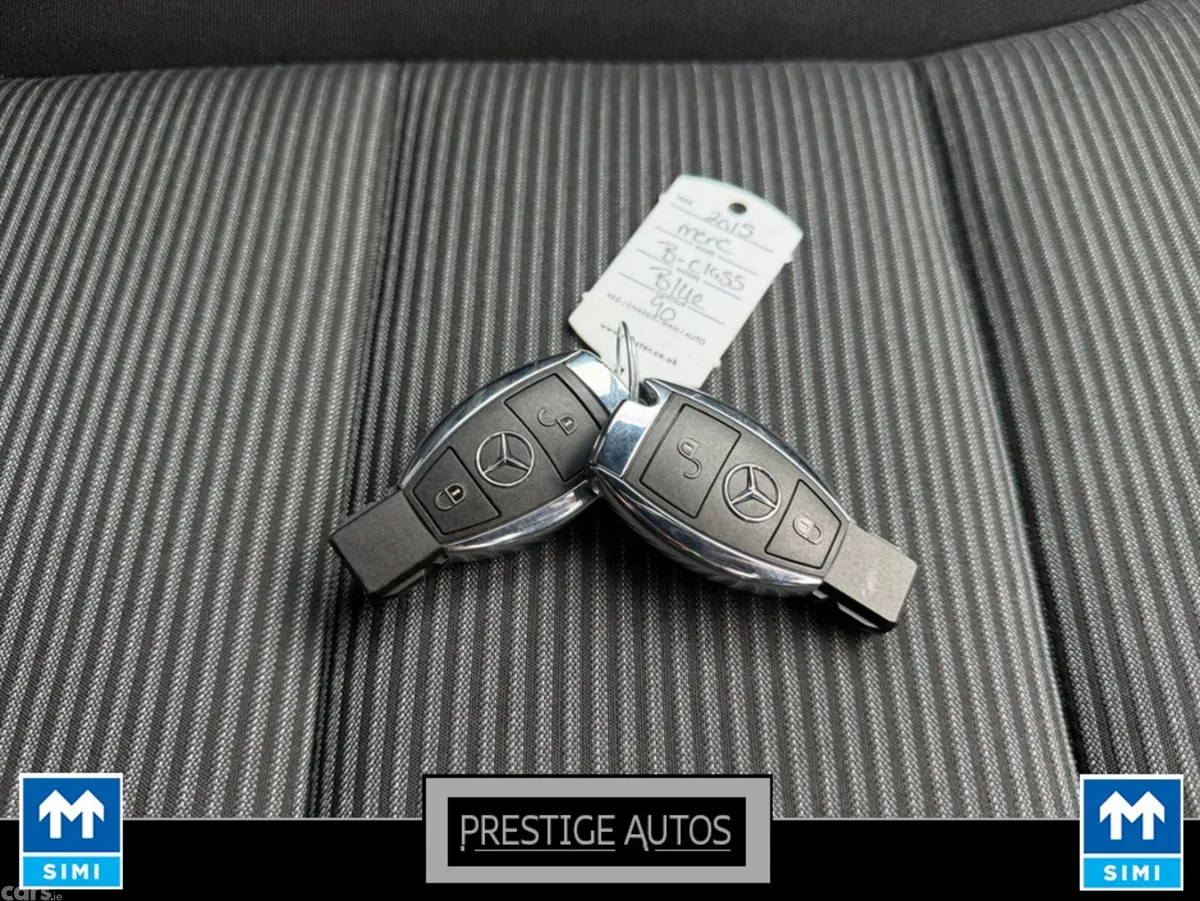 Mercedes-Benz B-Class Hatchback, Petrol, 2015, Blue
