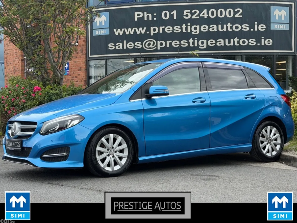 Mercedes-Benz B-Class Hatchback, Petrol, 2015, Blue